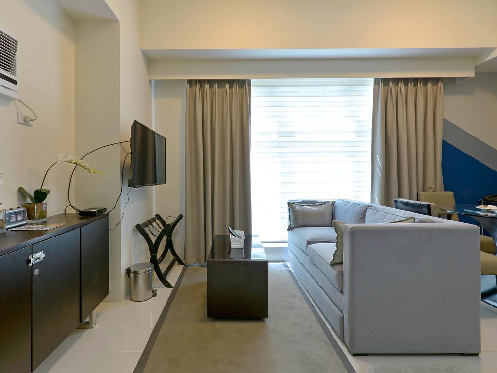 Currency Serviced Suites Manille Extérieur photo