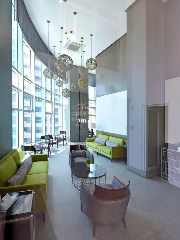 Currency Serviced Suites Manille Extérieur photo