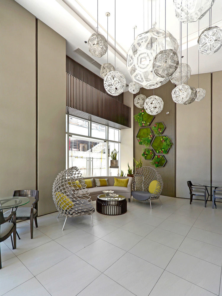 Currency Serviced Suites Manille Extérieur photo